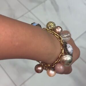Vintage-Inspired Gold and Pearl Charm Bracelet